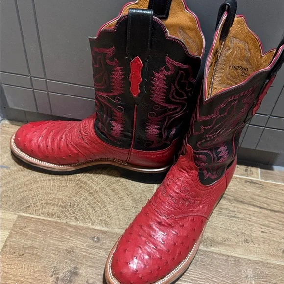 Lucchese 2000 Red Black full Quill Ostrich Cowboy Boots Size 9 Handmade in USA - Picture 2 of 13